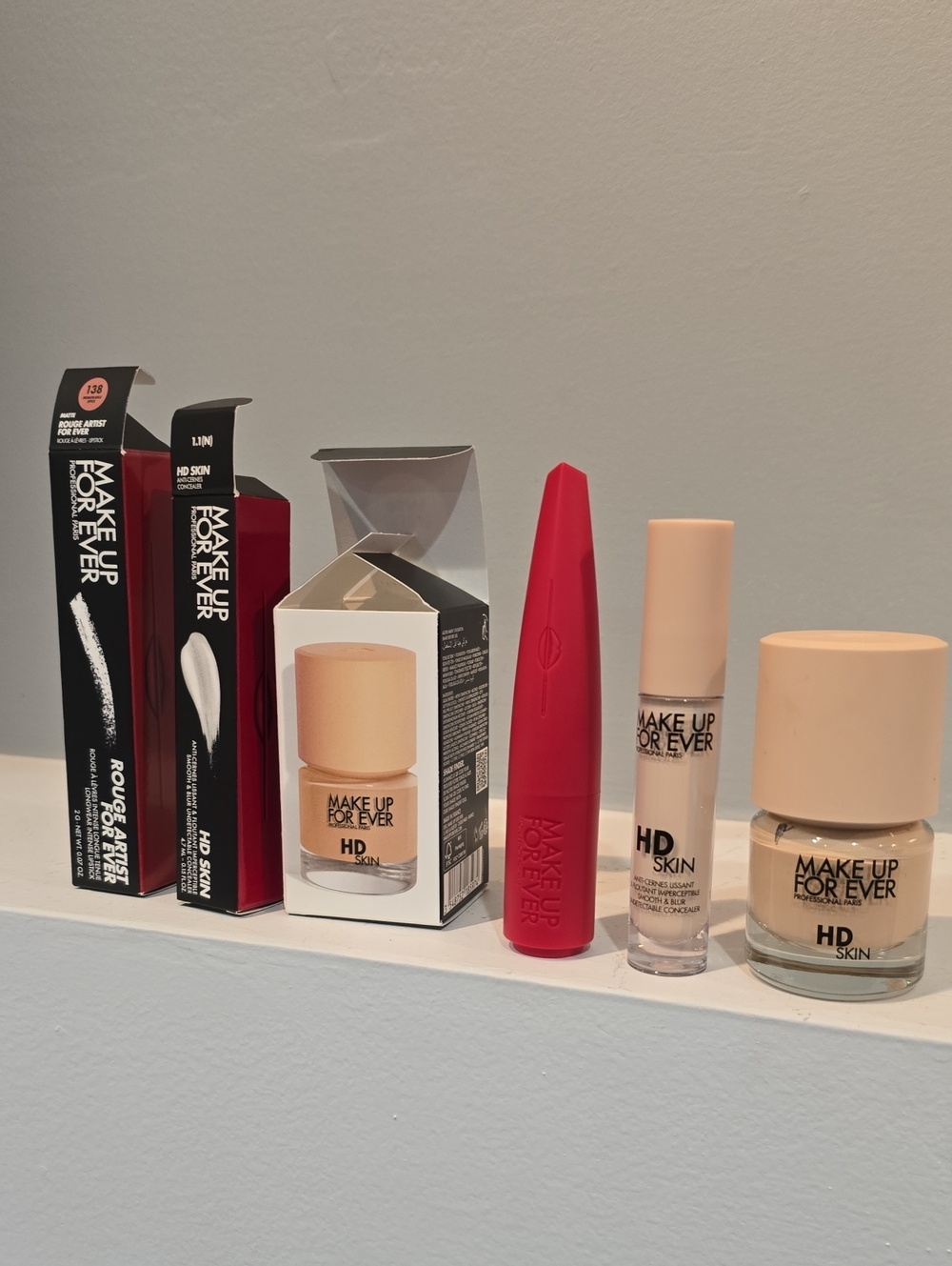 Make Up Forever Concealer# 1.1N & Foundation# 1N06 & Mate Longwear Lipstick#138